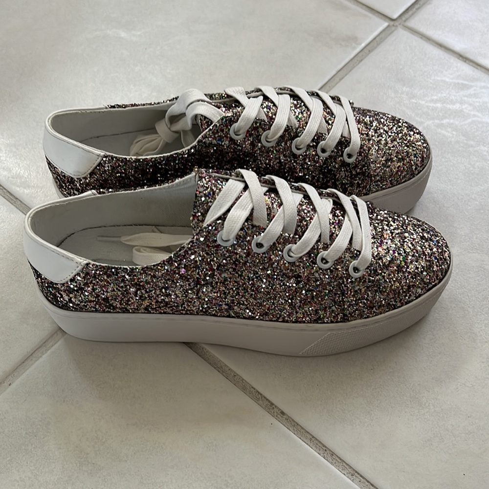 NWOT Steve Madden Glitter Sneakers